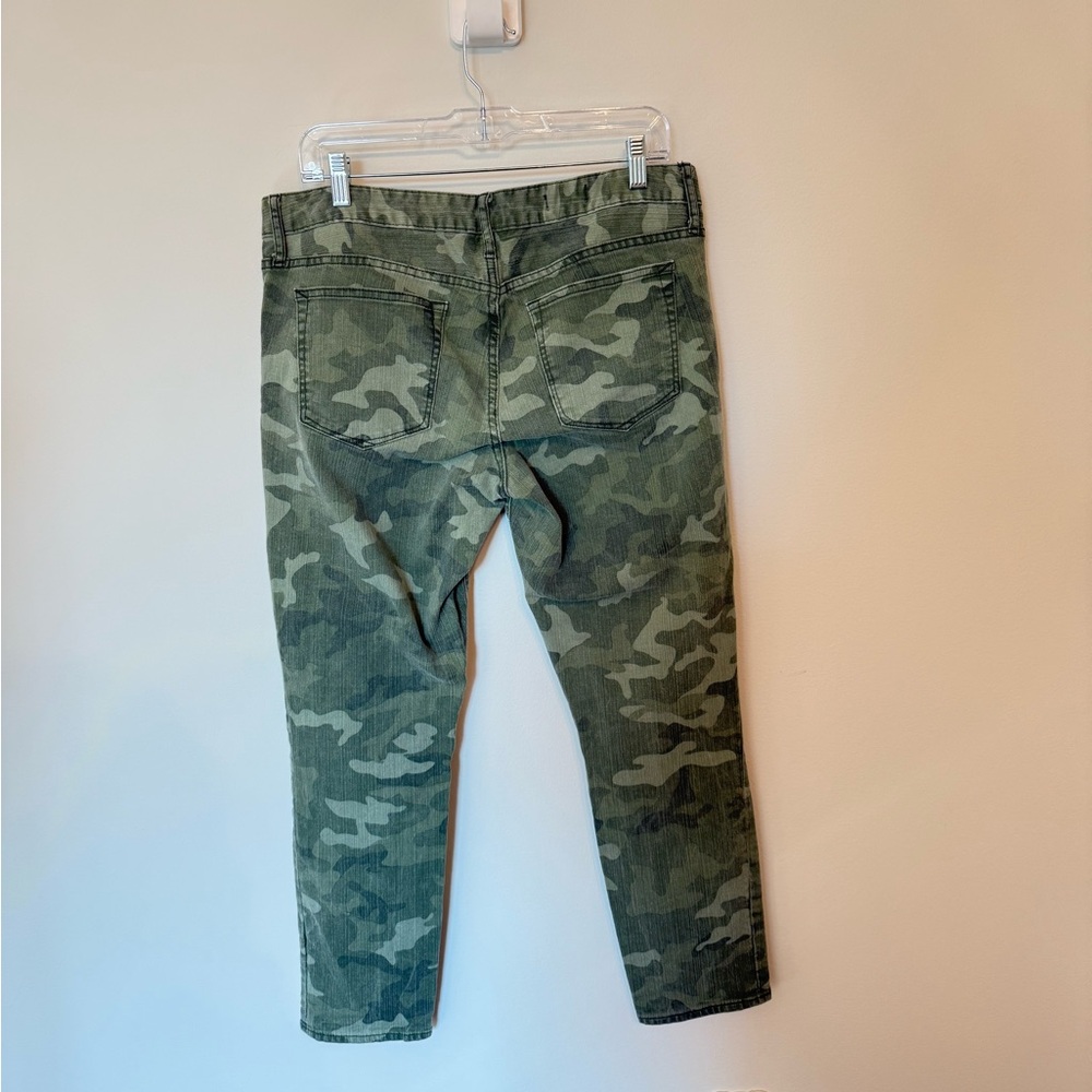 Gap • Always Skinny Jeans Size 32 Camo‎ Print Mid Rise Stretch Denim Capsule - Picture 5 of 7